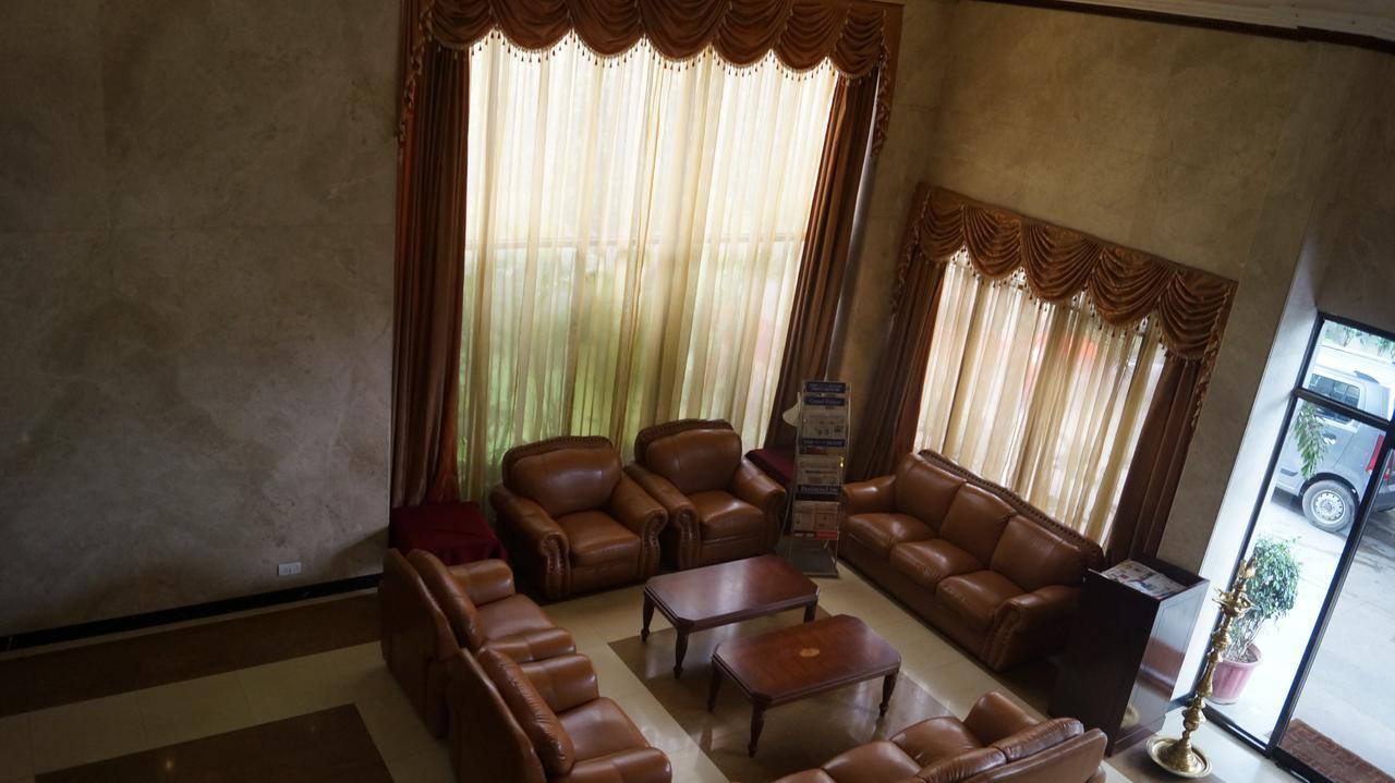 Hotel Grand Palace Chennai Exterior photo